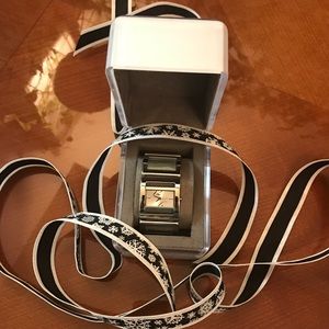 Women's DKNY brand new hand watch